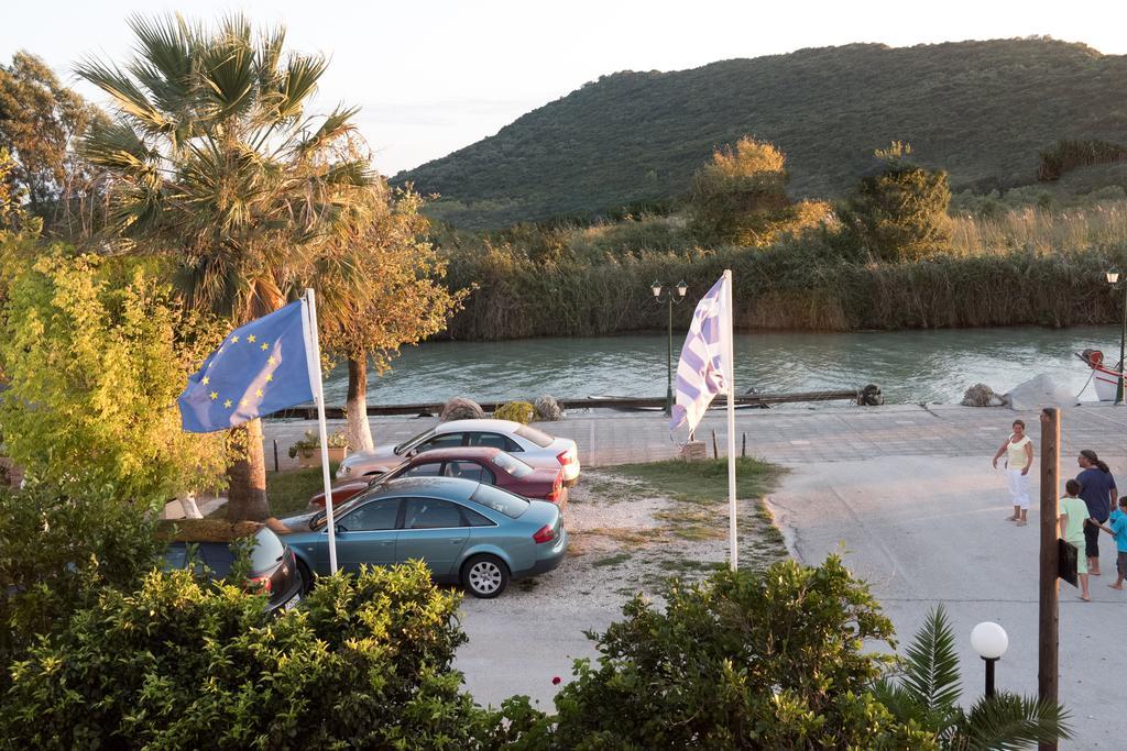 Hotel Glaros Amudiá Szoba fotó